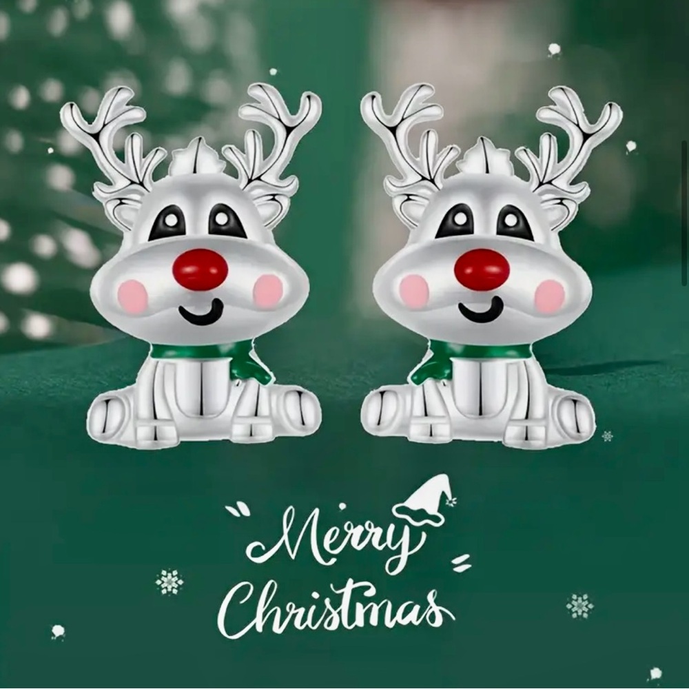 Silver Reindeer Christmas Earrings-NIP - Picture 1 of 5
